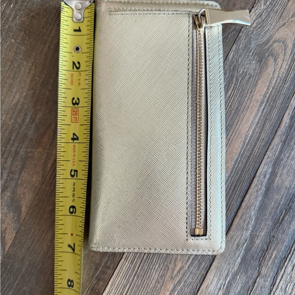 Kate Spade Gold Bi Fold Wallet - Picture 12 of 12